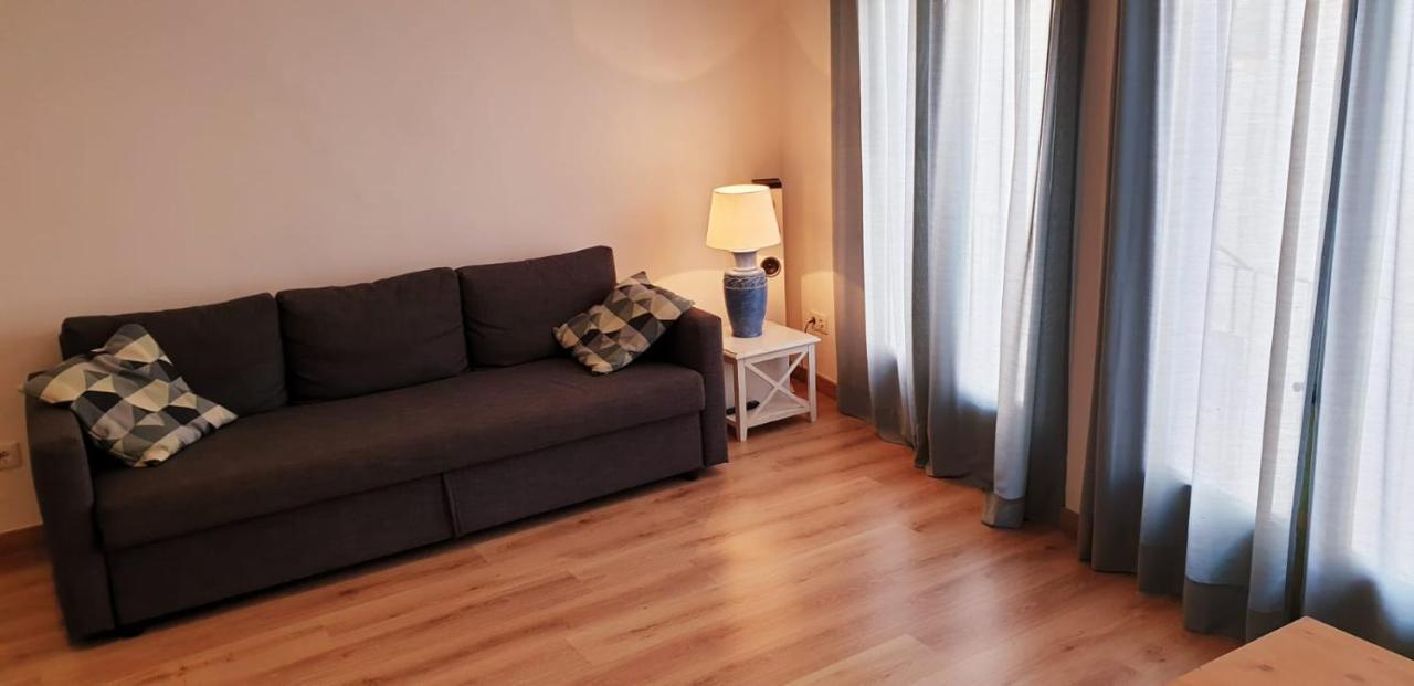 Apartamento Acogedor A 3 Minutos De La Playa Lägenhet Blanes Exteriör bild